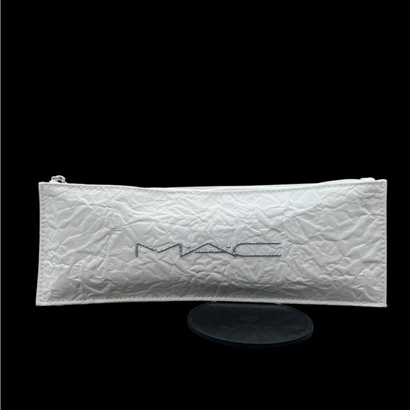 MAC HOLIDAY 2023 LE Cosmetics Bag - Picture 10 of 10